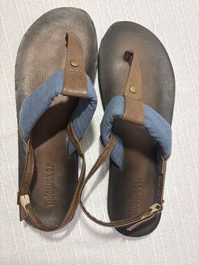 Tidewater Women’s Thong Sandals Brown/Blue Adjustable Ankle Strap Buckle W9